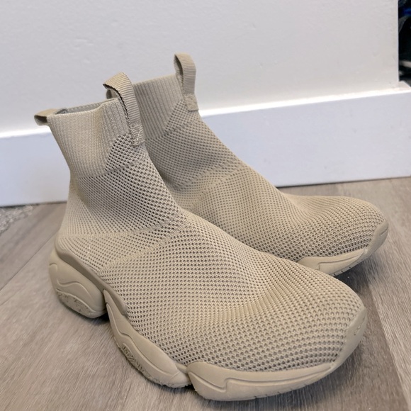 ZARA Sock Knitted Ankle Boots ✨ - Picture 3 of 3